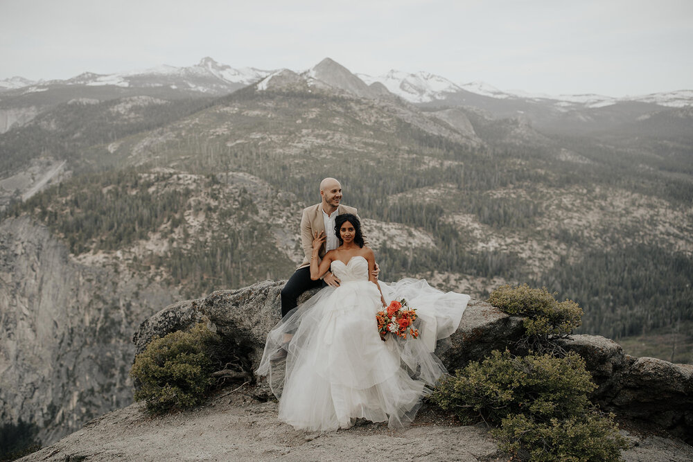  How to Elope in a national park by Hilary Kao Photography, elopement photographer. This blog post includes tips for eloping, how to elope, where to elope, elopement inspiration, bridal fashion, groom fashion, bride and groom portraits and elopement details. Come book your national park elopement #elopement #nationalpark #elopementtips #elopementphotography #photography  